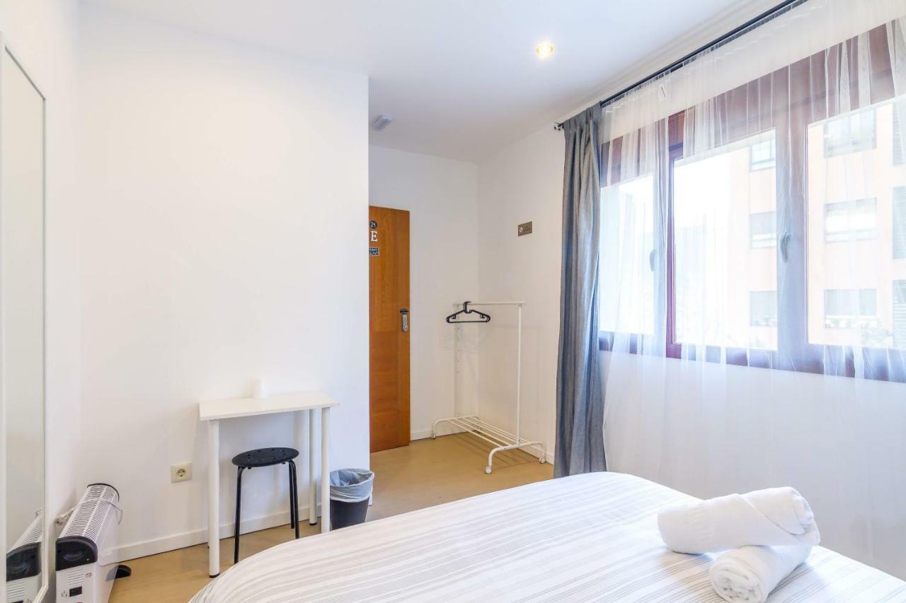 Ayz Javier Cabrini - Auto Check-In Property Madrid Exterior photo